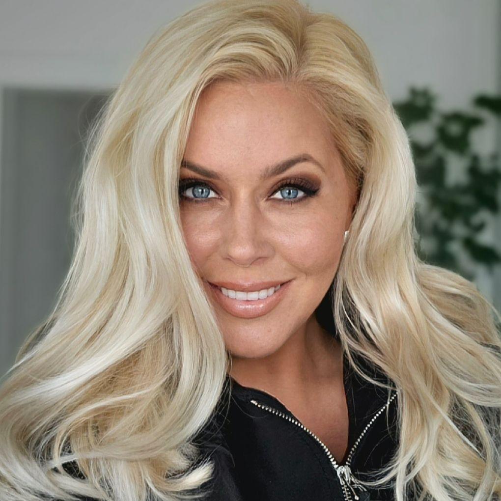 Portrétová fotografia Zuzany Šaligovej - partnerky Albánske Reality