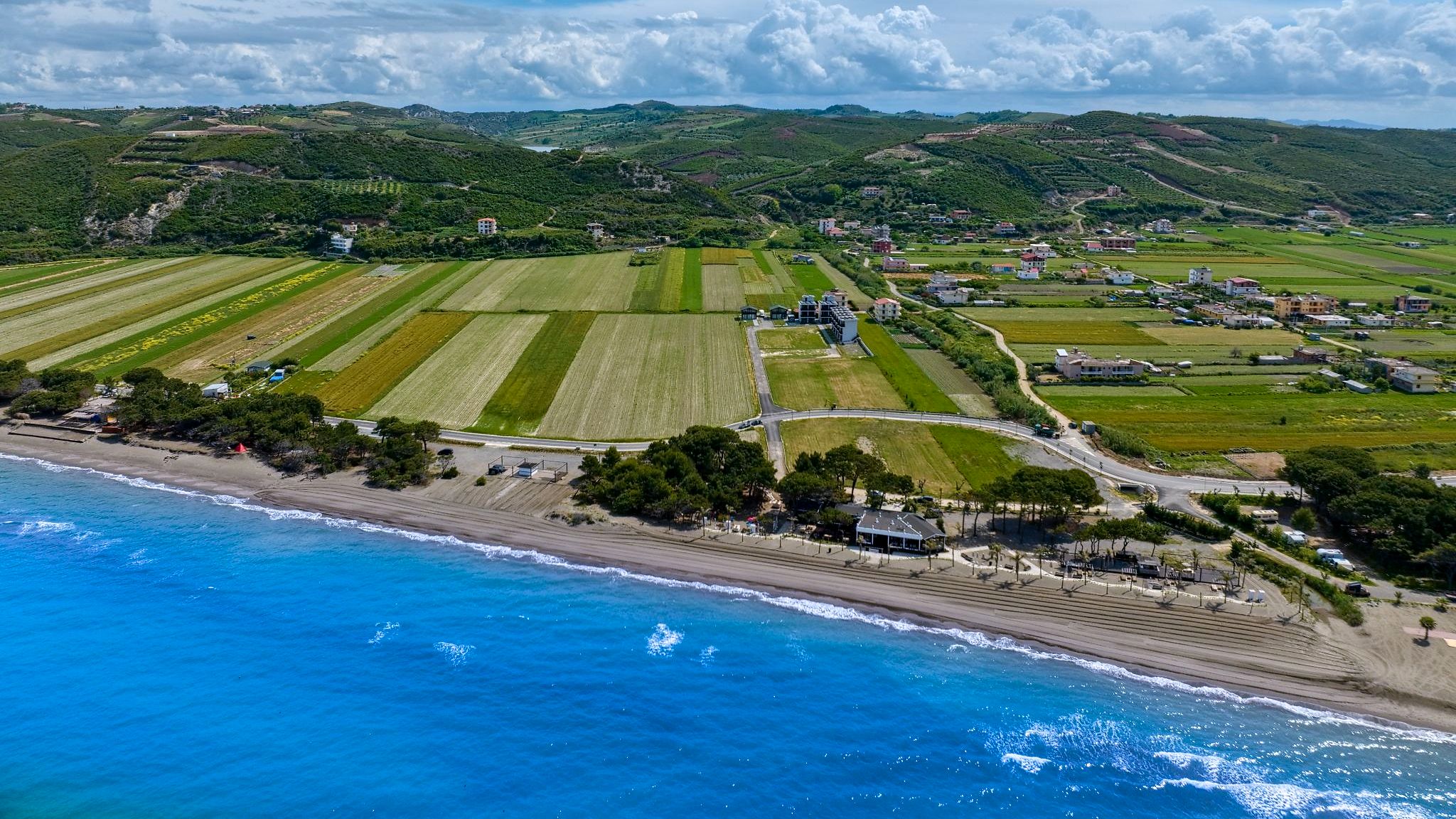 360° prehliadka pláži v Spille - budúca hviezda albánskej riviéry